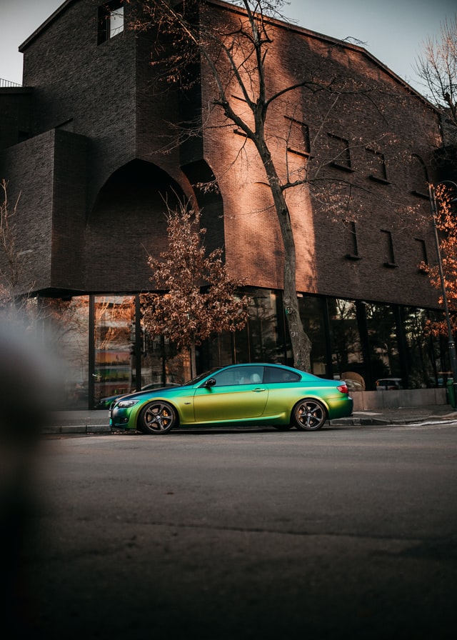 Folierungen fürs Auto: Schutz und neuer Look auf Zeit