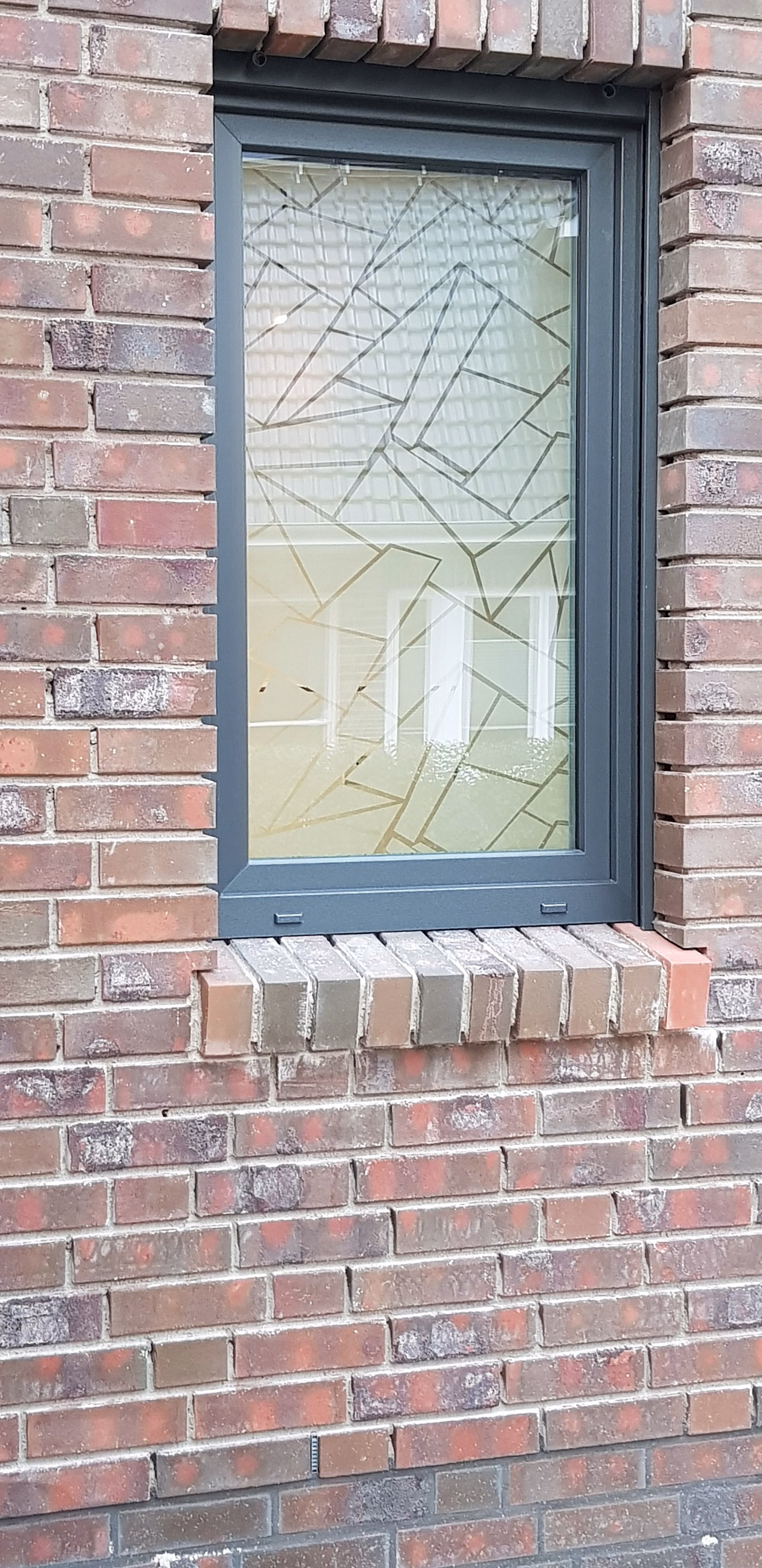 Dekofolie in moderner Bruchglasoptik