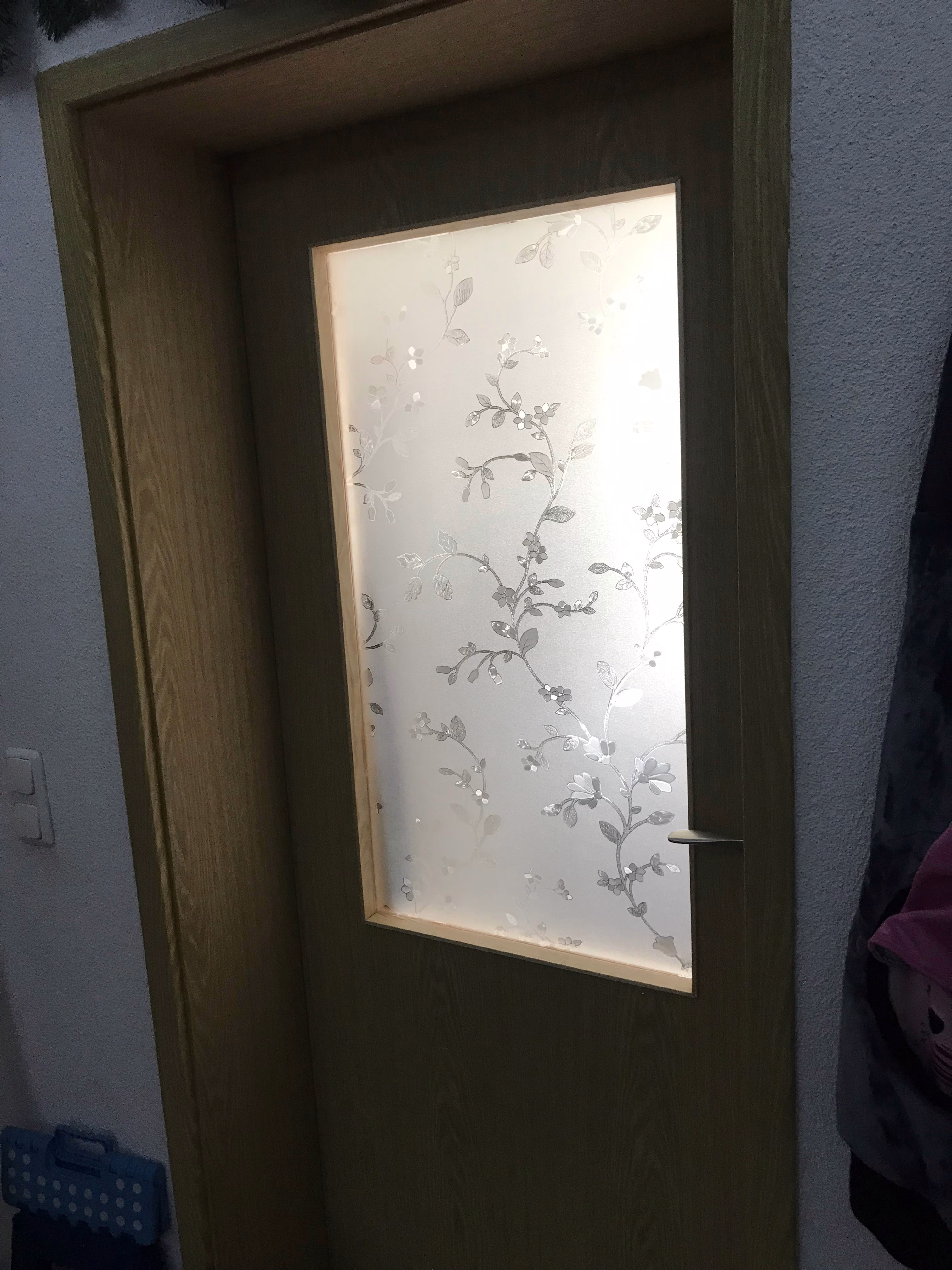 Zimmertür statisch haftende Folie mit Blumenranken