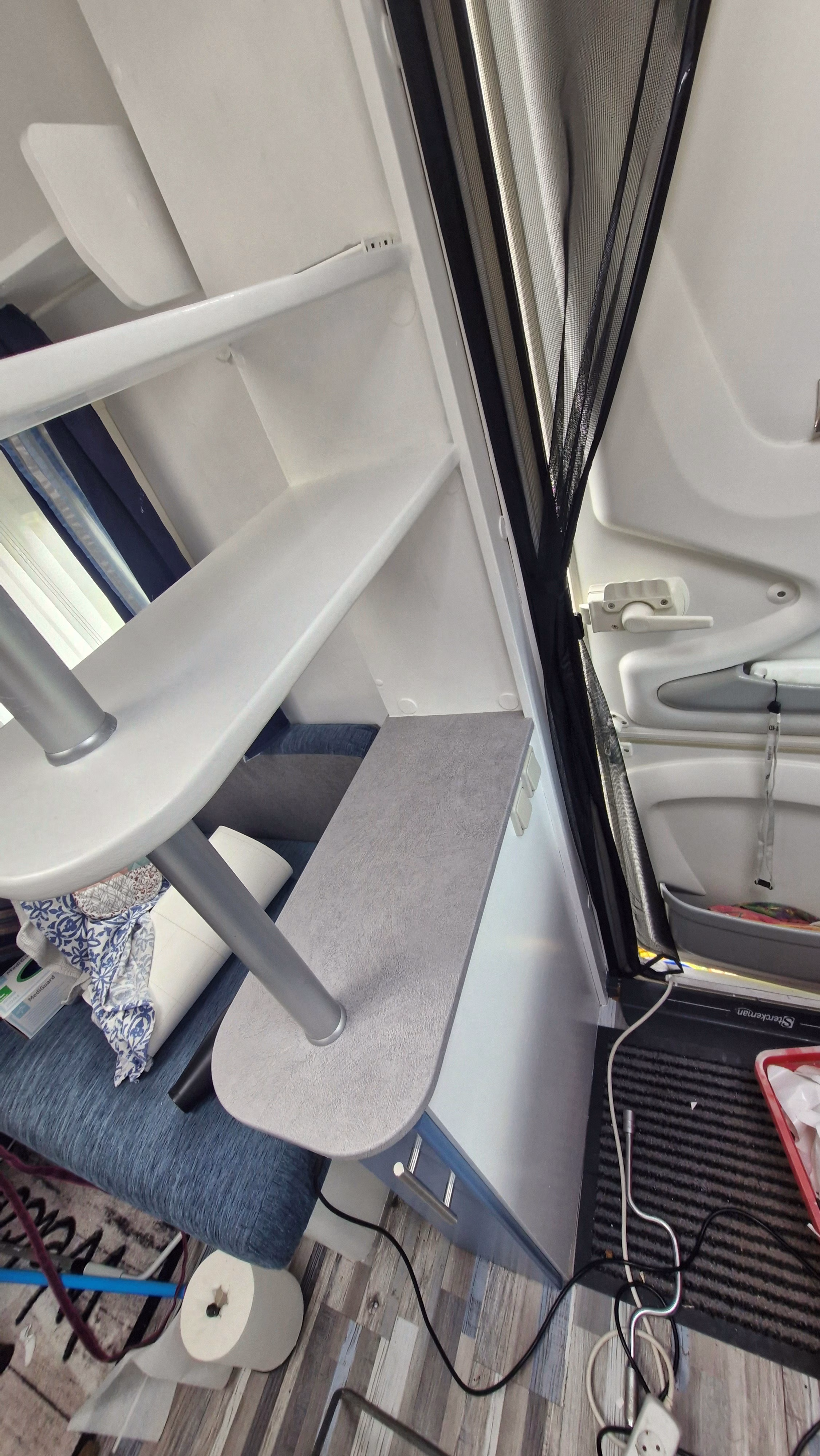 Zement, hellgrau, Klebefolie in Steinoptik