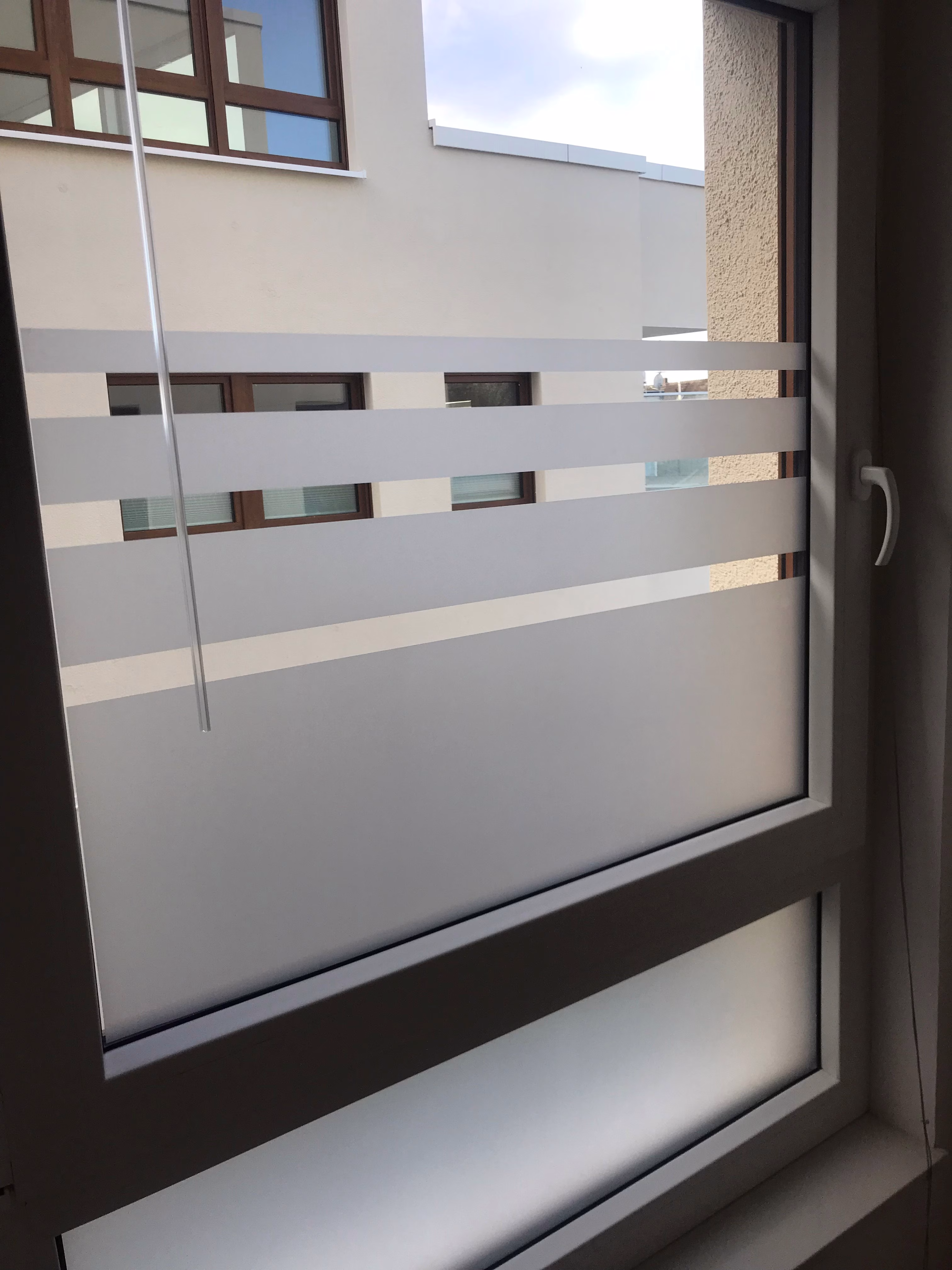 Badezimmer Sichtschutzfolie mit Streifen