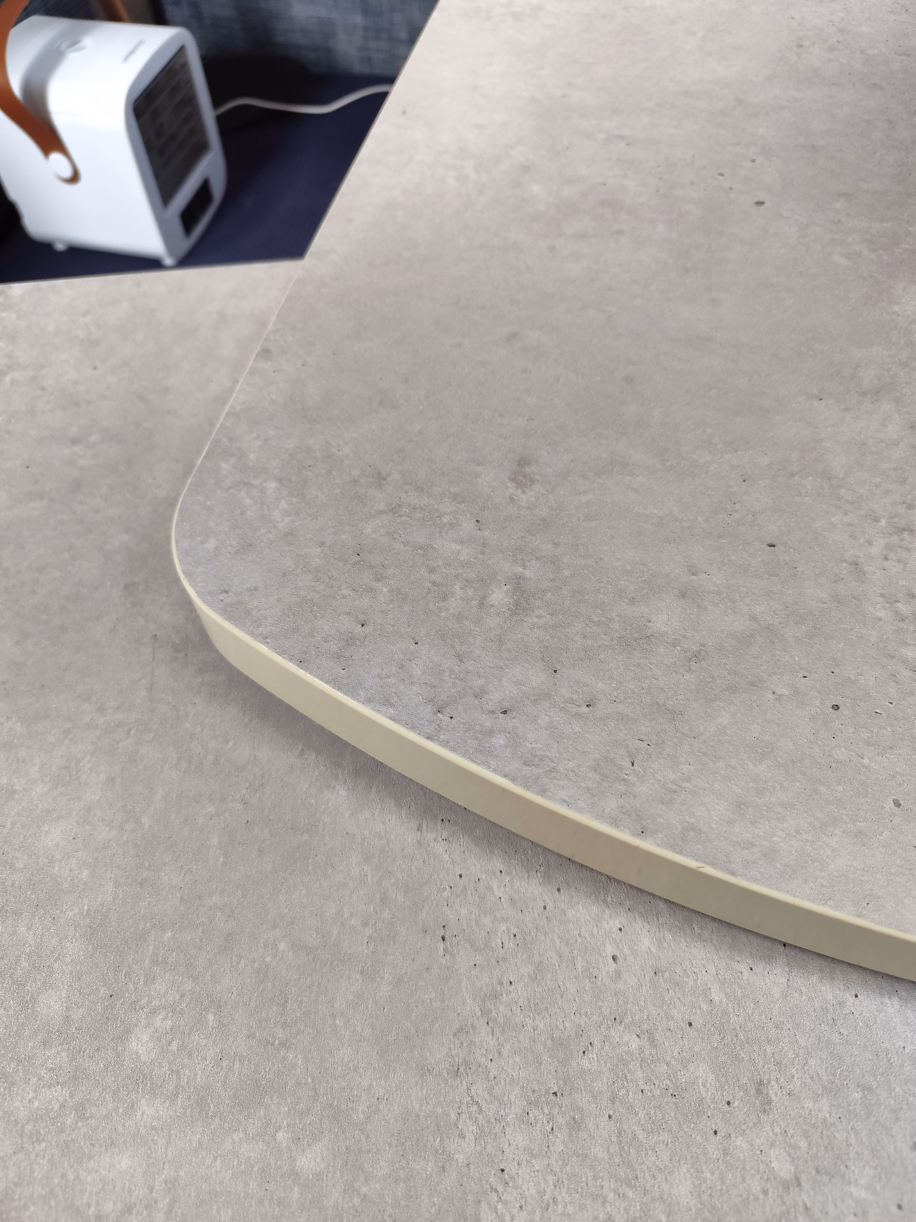 Beton, hellgrau, Klebefolie in Steinoptik