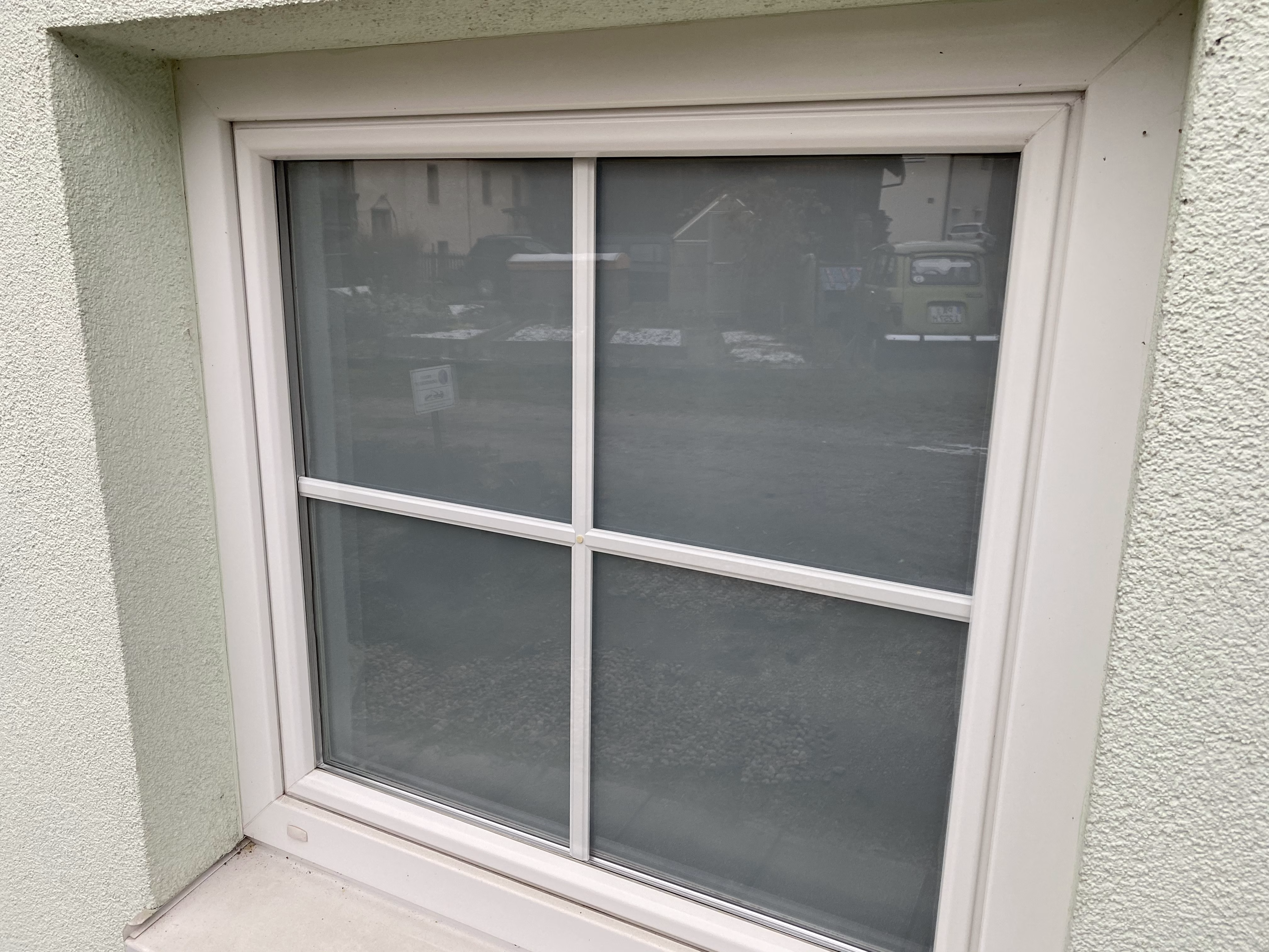 Aussenansicht Milchglas Fensterfolie Aussenansicht Milchglas Fensterfolie