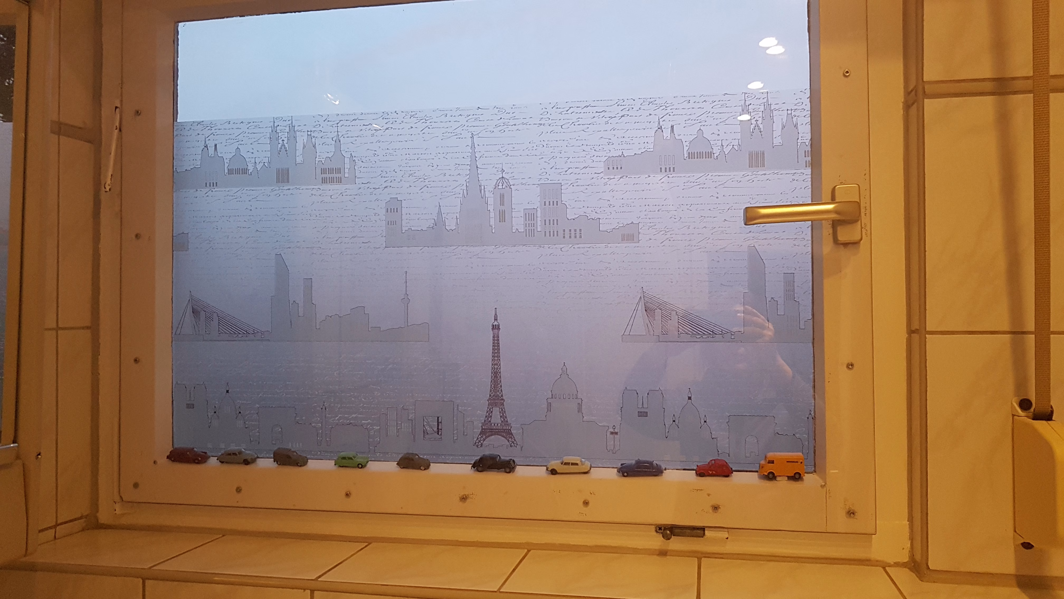 Kleberlose Sichtschutzfolie, Pariser Skyline