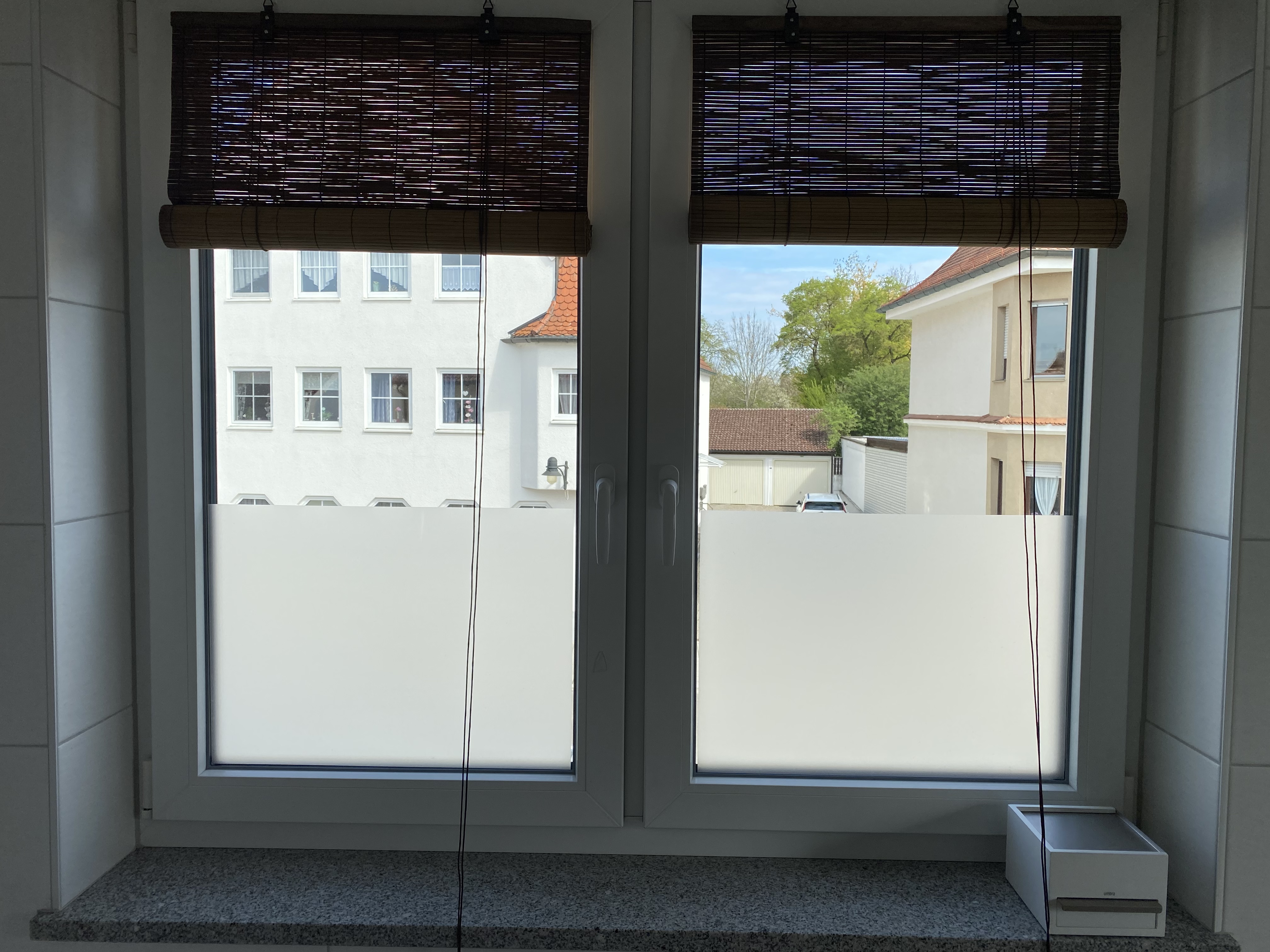 Folie ohne Kleber weiß