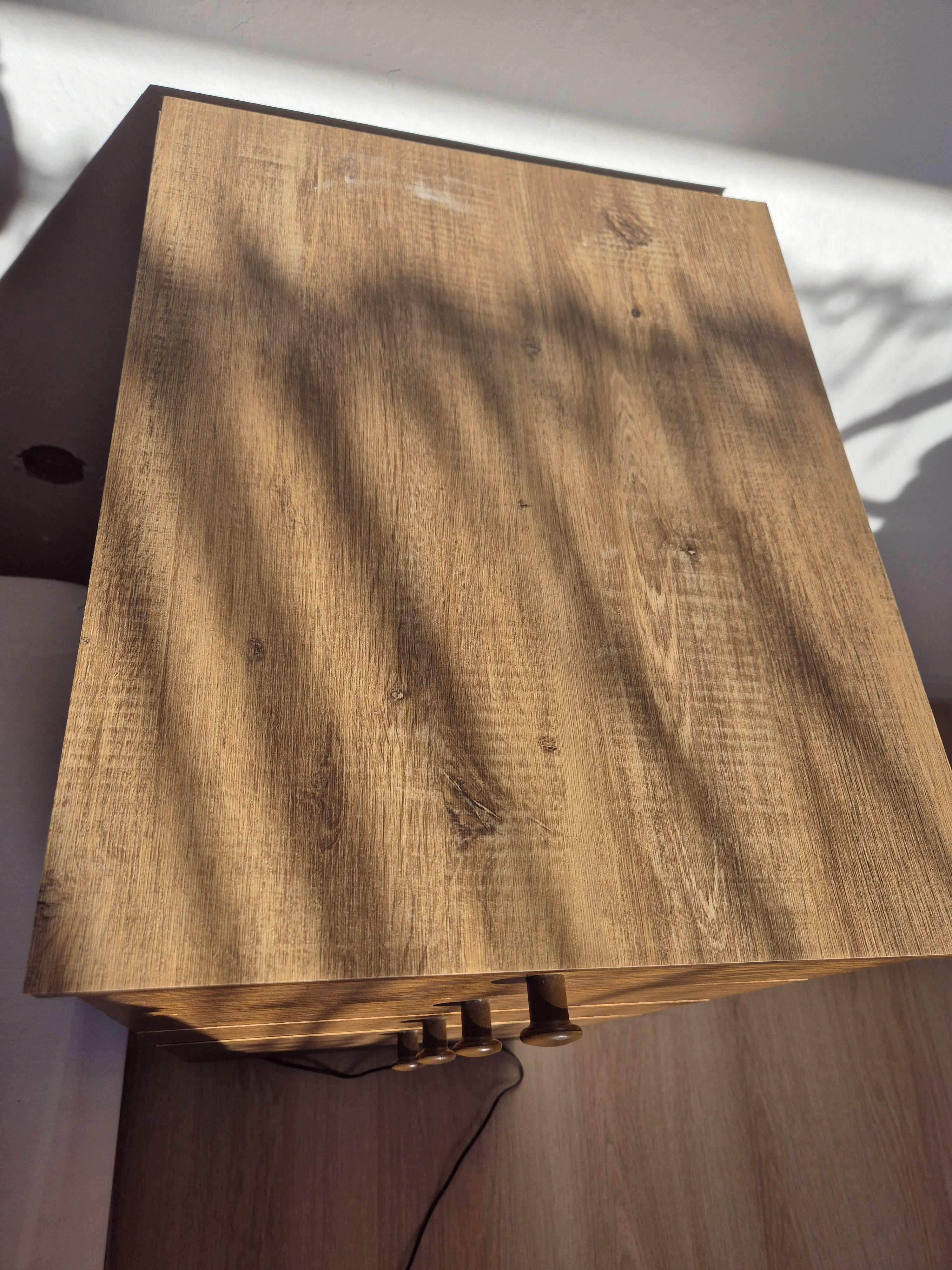 Eiche modern strukturiert, Klebefolie in Holzoptik