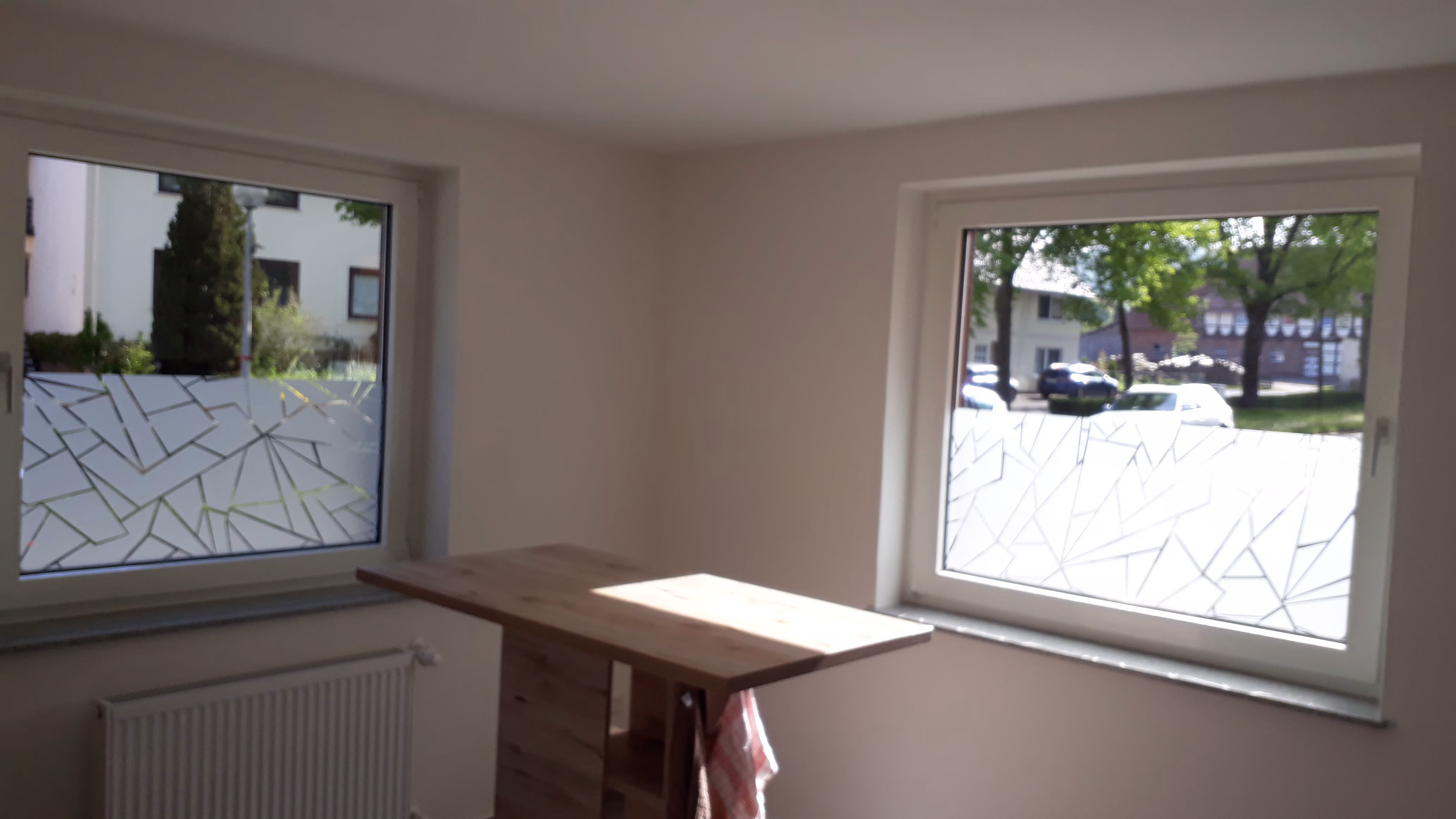 Fensterfolie mit Sichtschutz in Bruchglasoptik