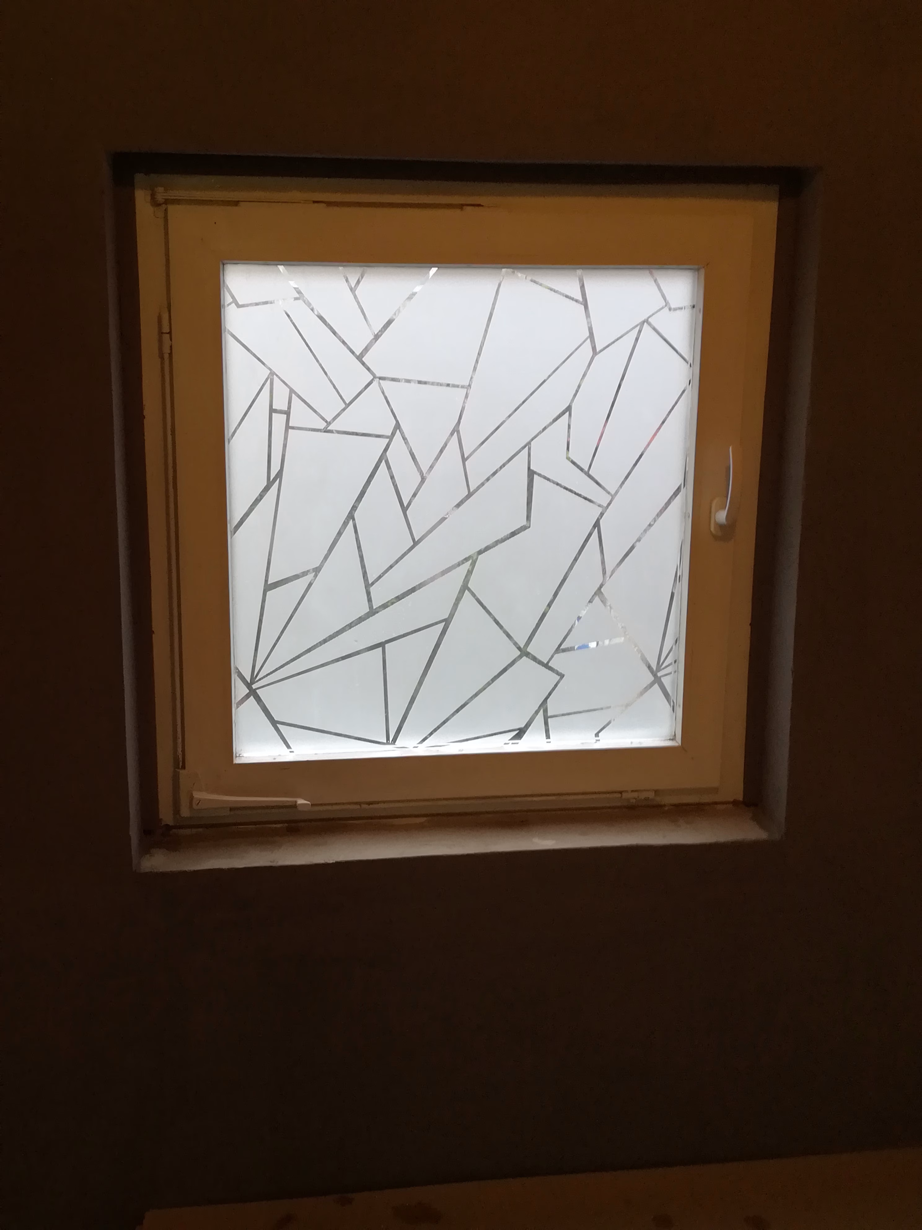 Dekorfolie mit Bruchlgasoptik