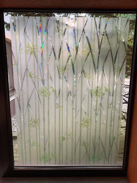 Adhäsionsfolie, transparent matt mit grünem Bambus (geprägt)