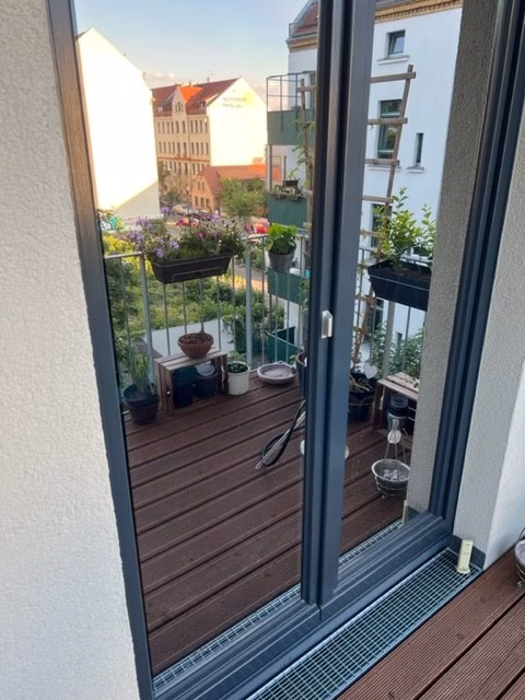 Hitzeschutzfolie in silber dunkel verspiegelt