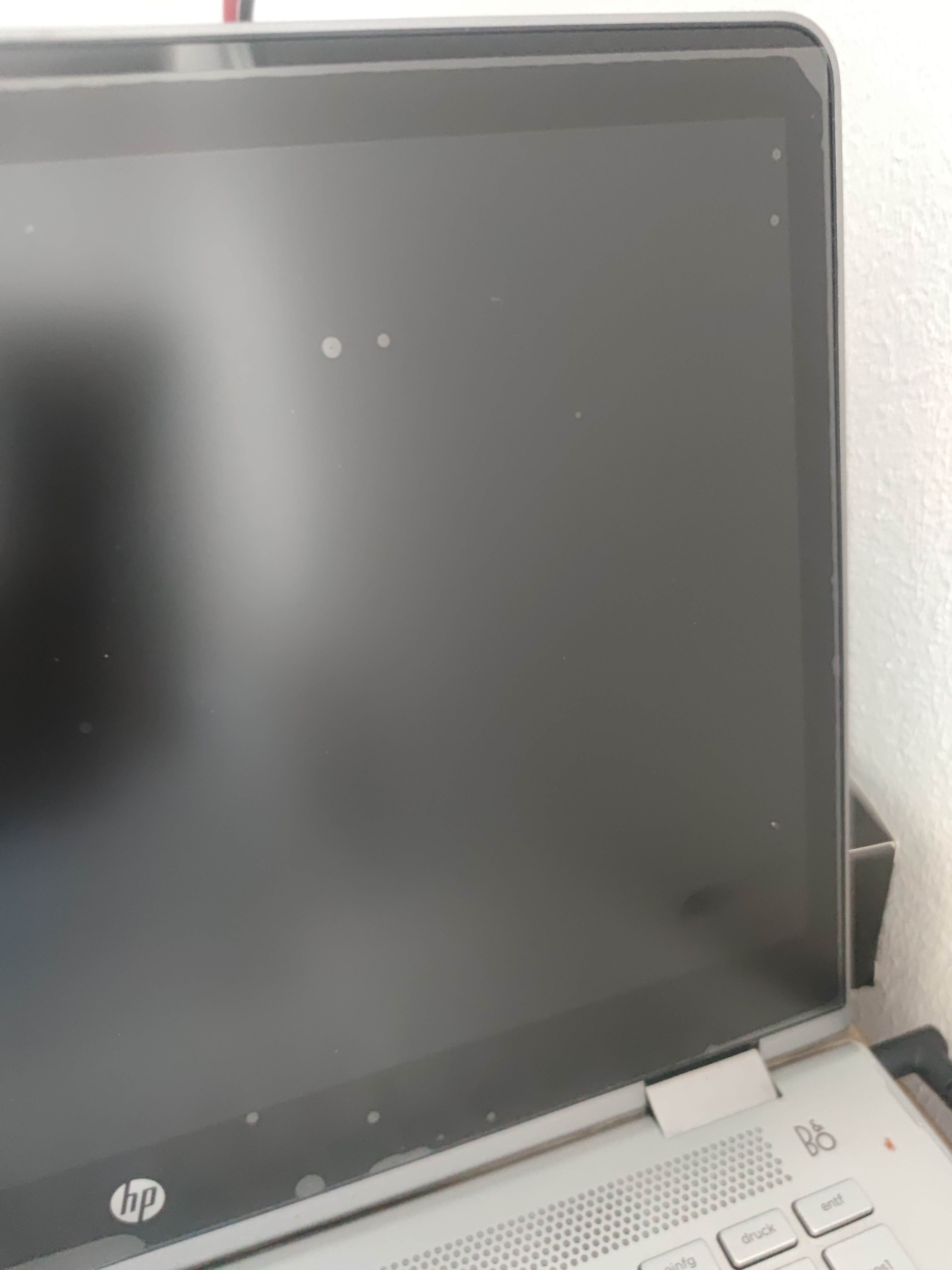 Laptop mit Entspiegelungsfolie