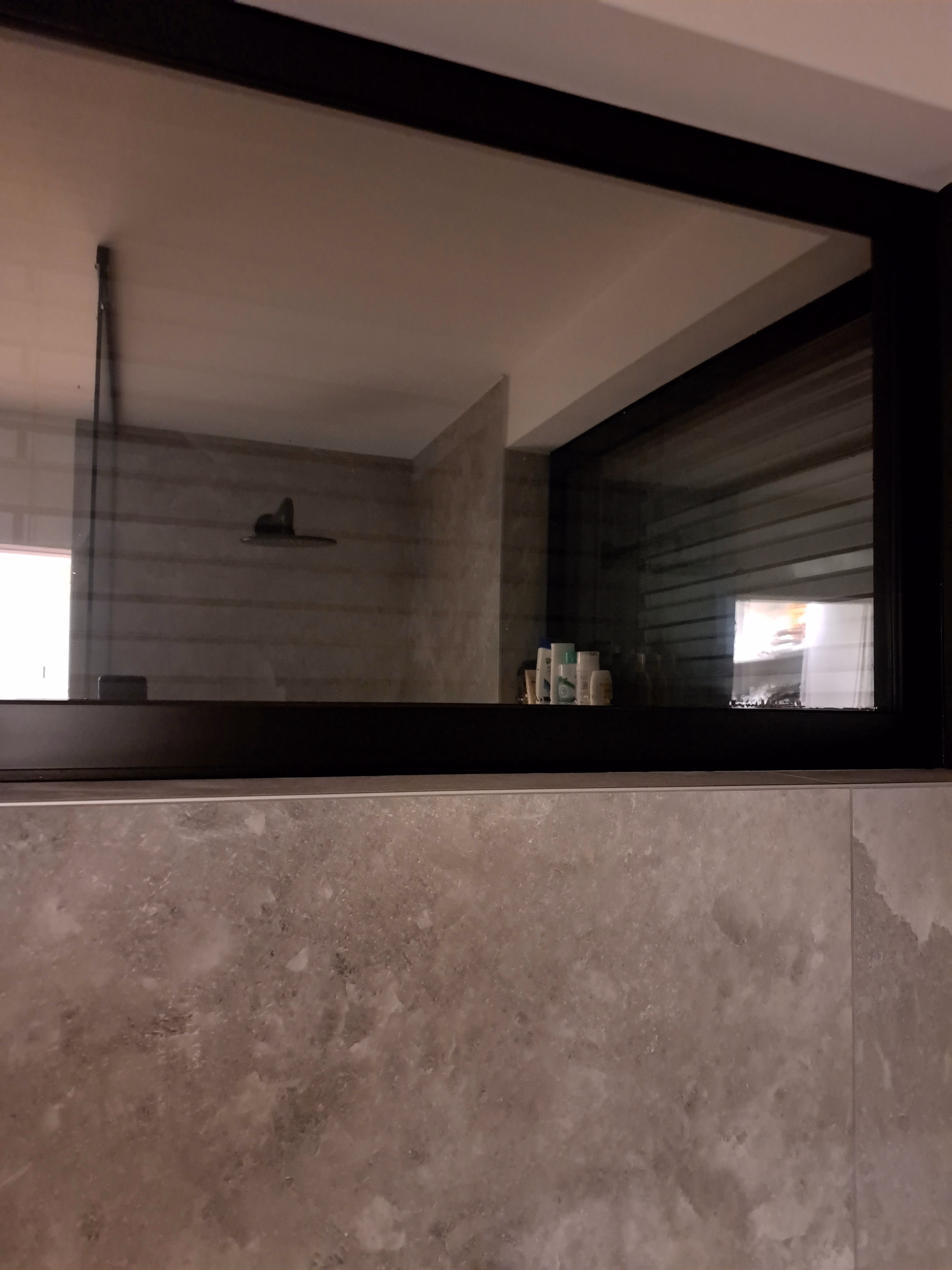 Spion-Spiegelfolie Prolight, leicht silber verspiegelt