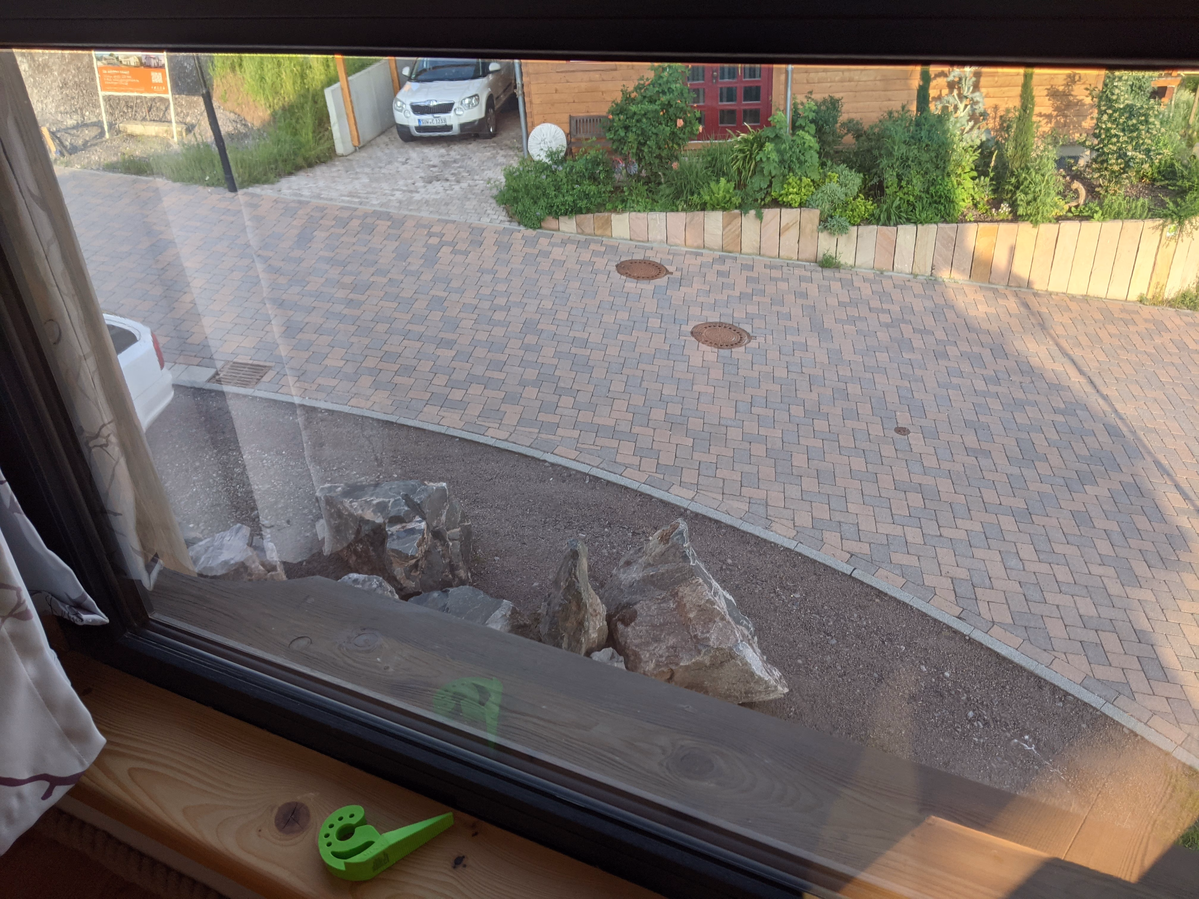 Sonnenschutzfolie, selbsthaftend, silber hell verspiegelt