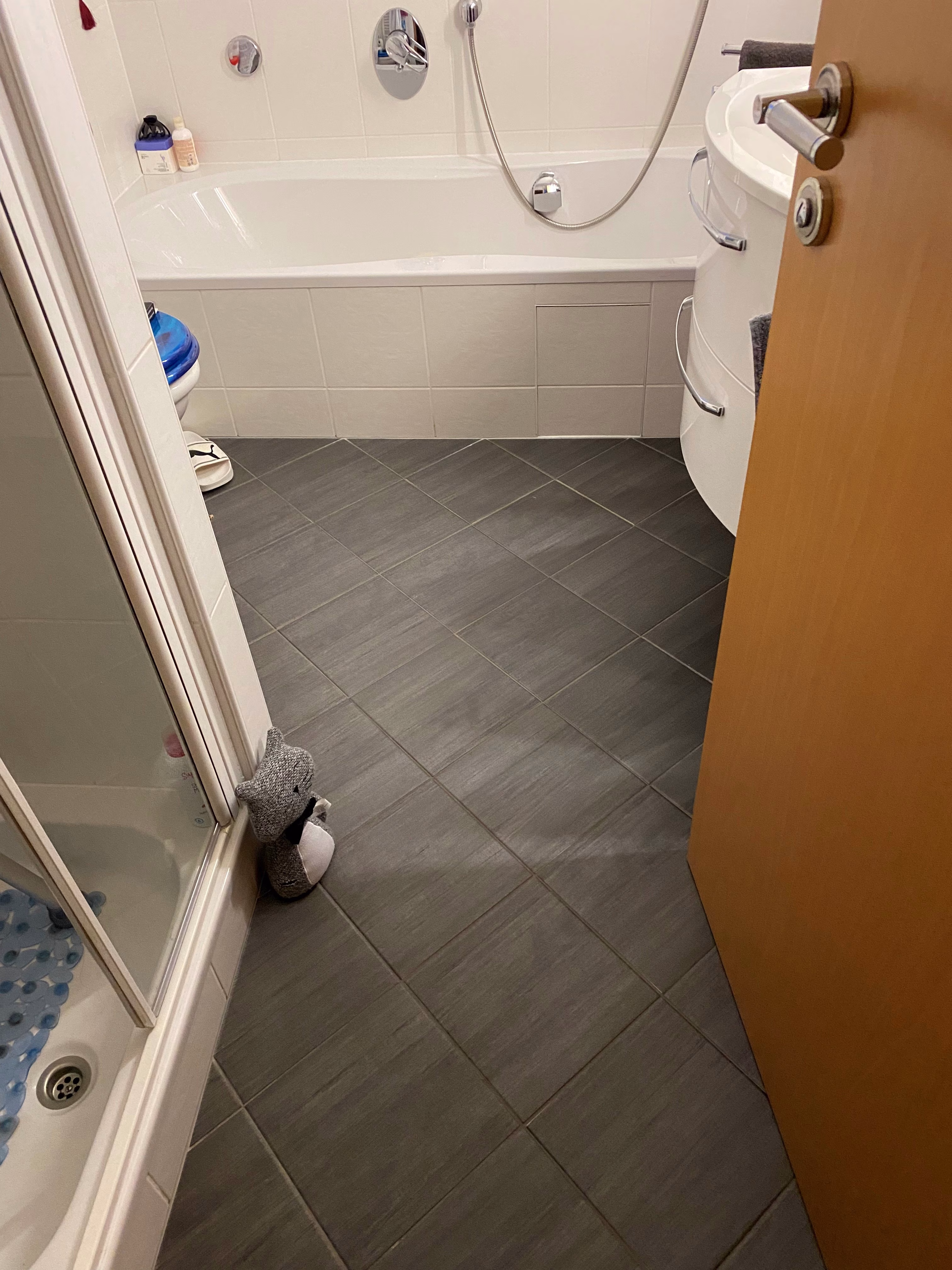 Fliesenfolie, Eiche fein grau