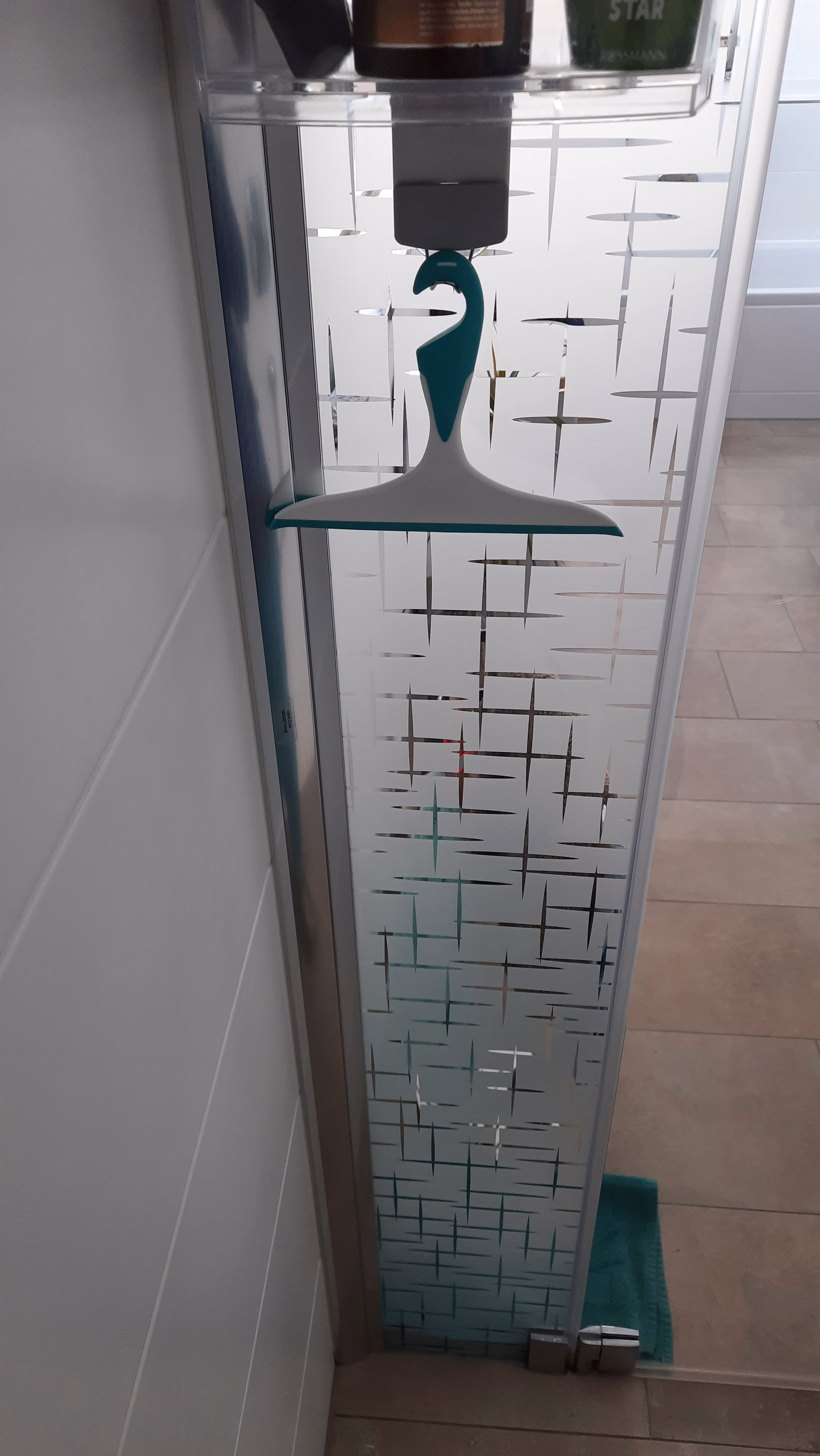 Dekofolie im Kreuzdesign für Glasscheiben