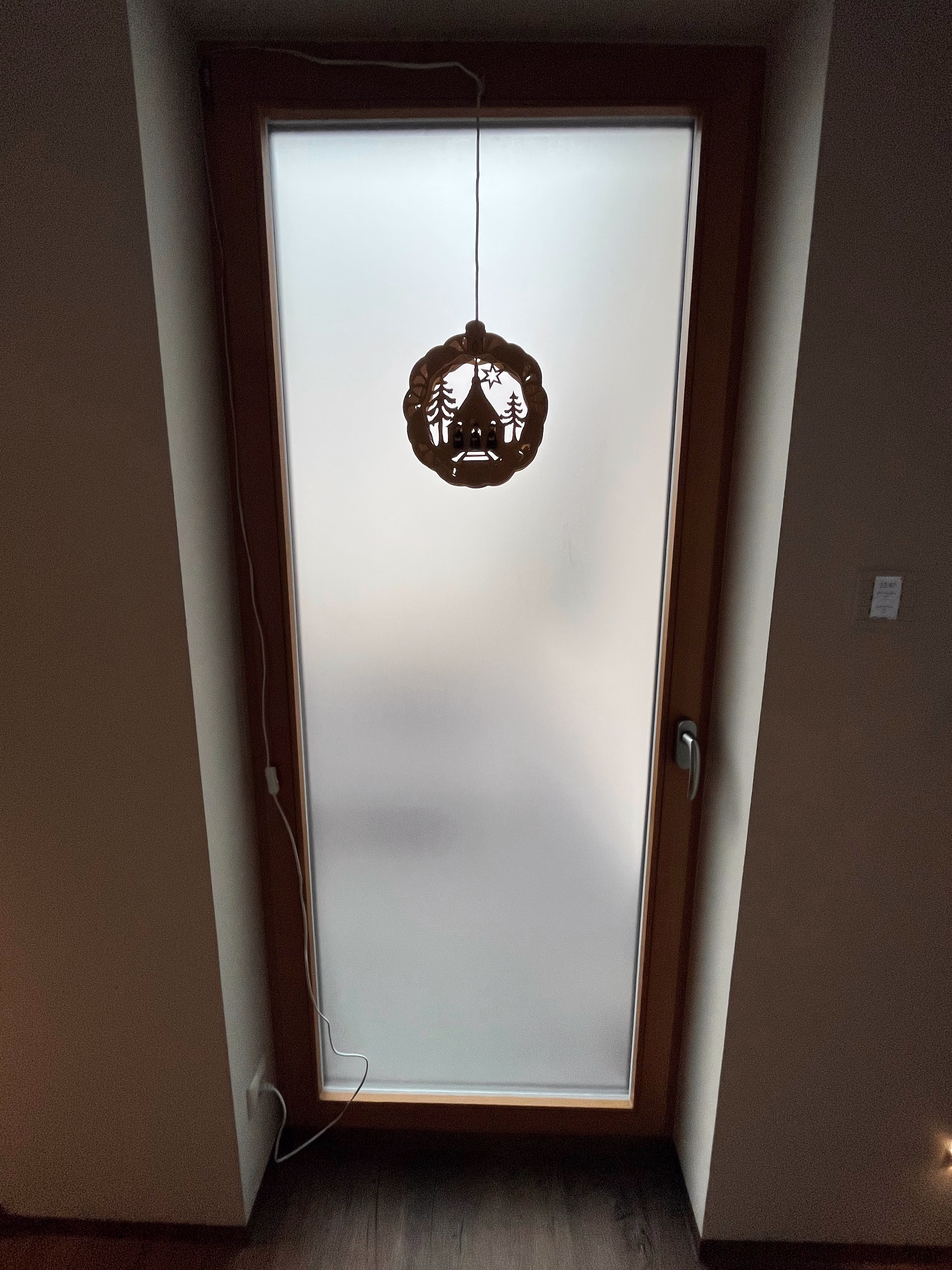 Glastür mit Frostglas Fensterfolie