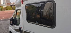 Autotönungsfolie, Sonnenschutzfolie schwarz (selbsthaftend)