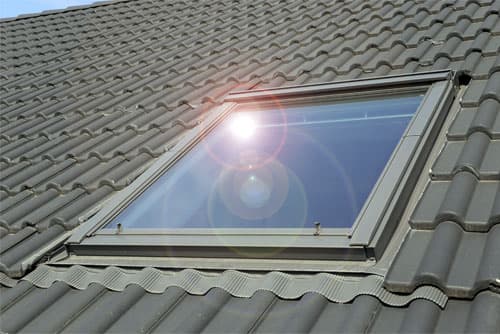 Sonnenschutzfolie für Dachfenster ☀️ günstig nach Maß