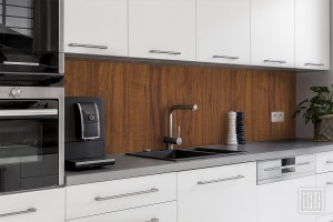 Rosskastanie, Klebefolie in Holzoptik