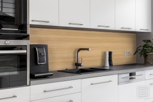 Kiefer, Klebefolie in Holzoptik