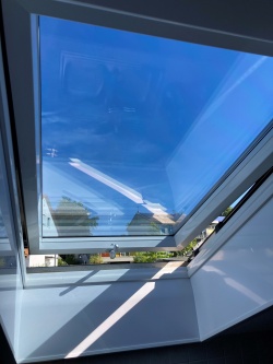 Dachfensterfolie gegen Hitze