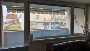 Wohnzimmer mit Isolierfolie ausgestattet