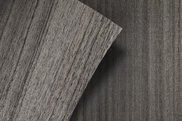 Meranti Holz graphitfarben
