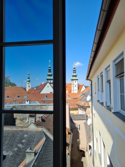 Innenansicht der Sonnenschutzfolie mittel verspiegelt