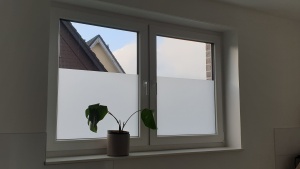 Milchglasfolie für Fenster ▷ Gratis Zuschnitt nach Maß