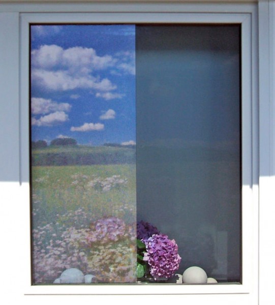 SpionSpiegelfolie für Fenster in silber als Sichtschutz