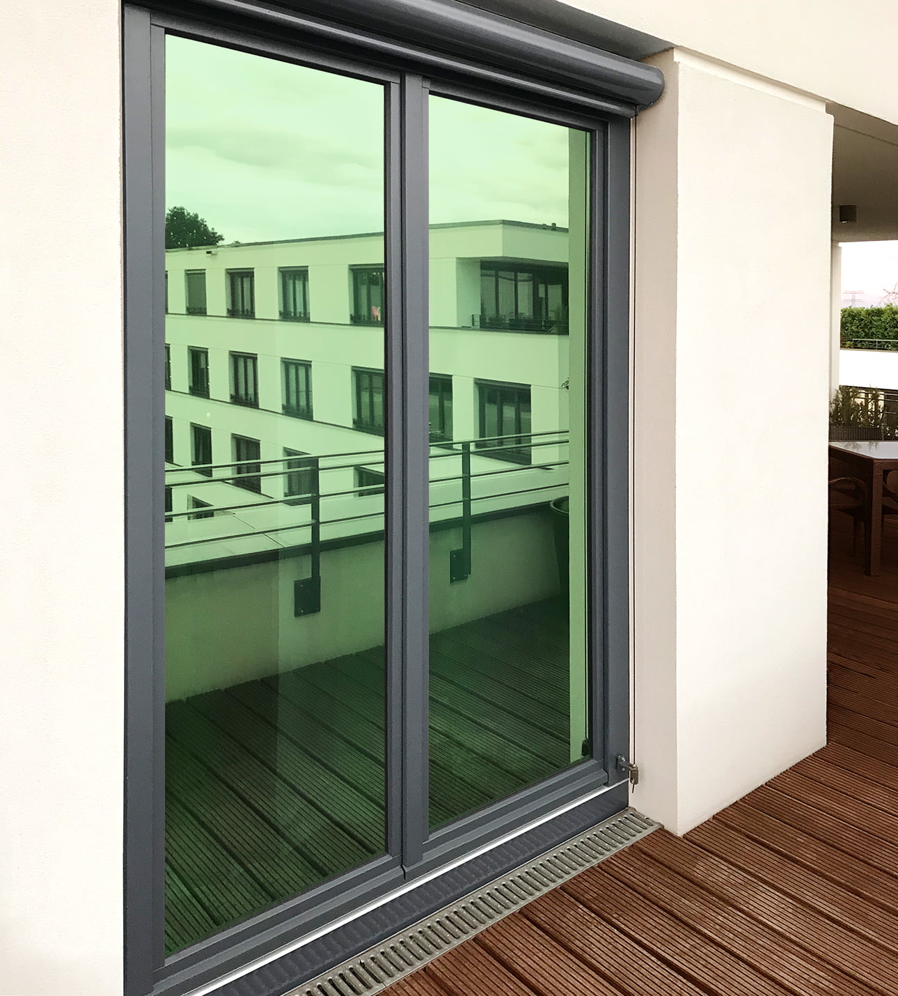 TipTopCarbon 6,57€/m² Fenster Spiegelfolie Grün Sichtschutzfolie 152cm  Breite Fensterfolie Spion Design Folie Selbstklebend