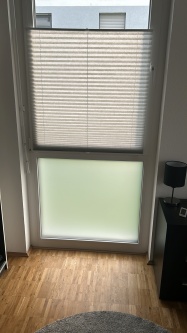 Fensterfolie im Sandstrahldesign weiß matt