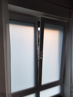 Fensterfolie blickdicht statisch haftend