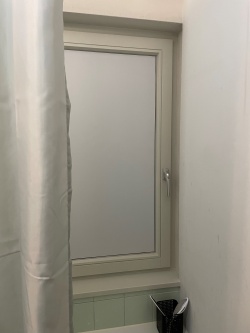 Fensterfolie weiß blickdicht