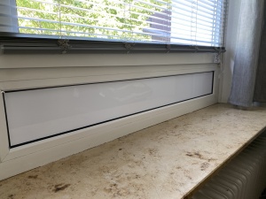 Schräge Fenster abdunkeln mit Verdunkelungsfolie